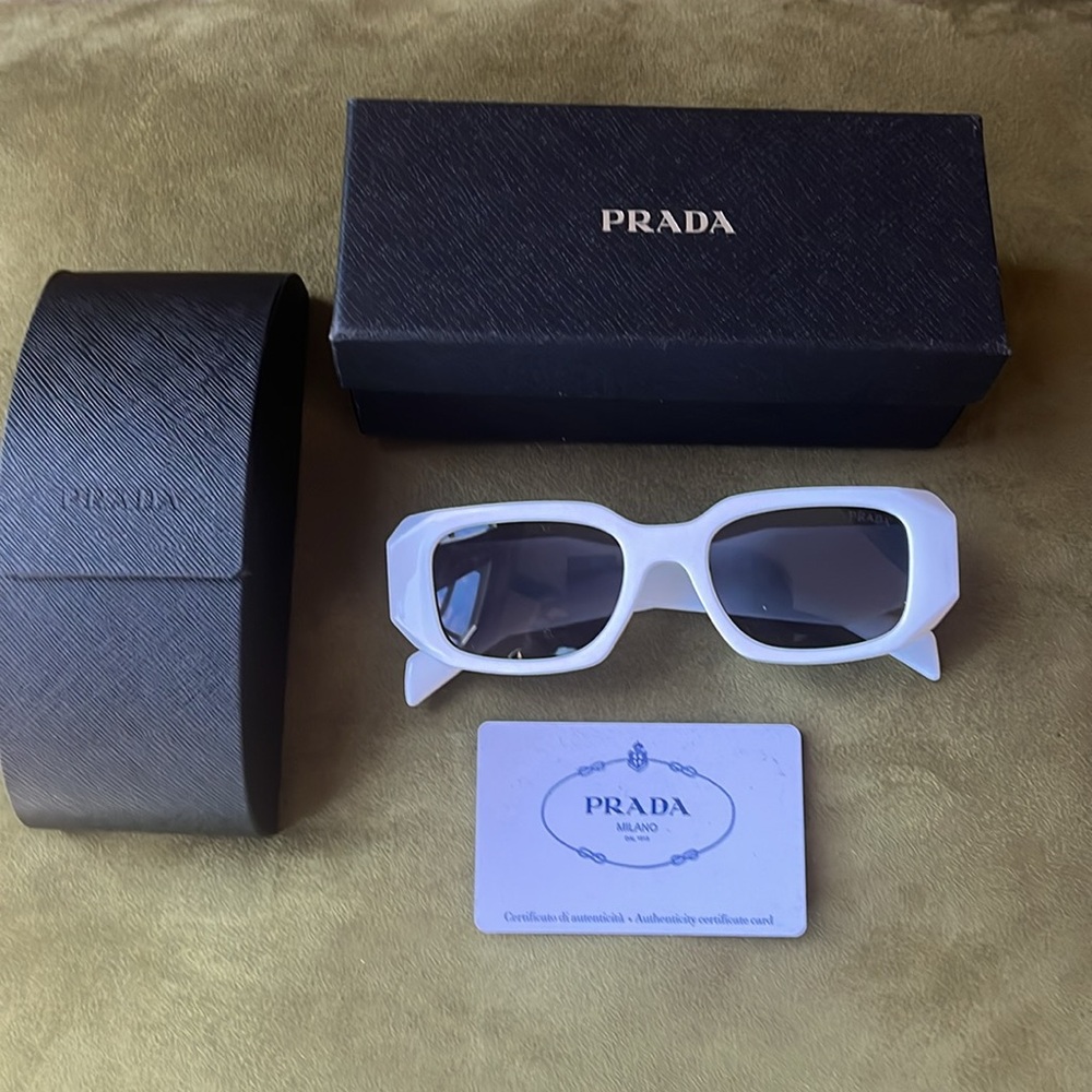 NWOT- Authentic Prada Sunglassess w/ case - Picture 2 of 4